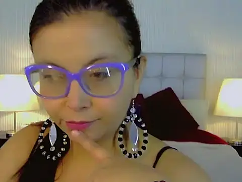 Amber Rouge  online show from October 19, 12:51 pm