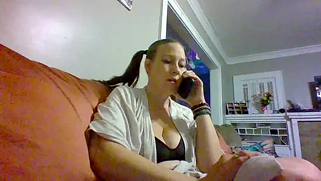 chickandherdick online show from October 26, 5:03 am