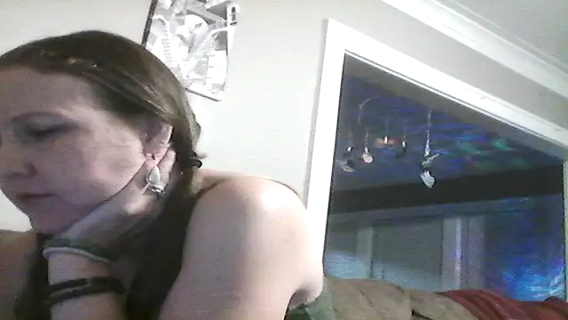 chickandherdick online show from November 1, 7:45 am