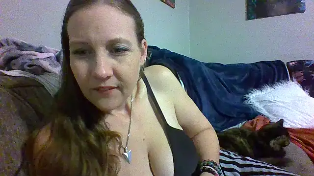 chickandherdick online show from October 28, 3:23 am