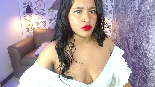 Snapshot of _barbaragomez chatting on September 23, 3:15 am  barbaragomez online show from September 23, 3:15 am