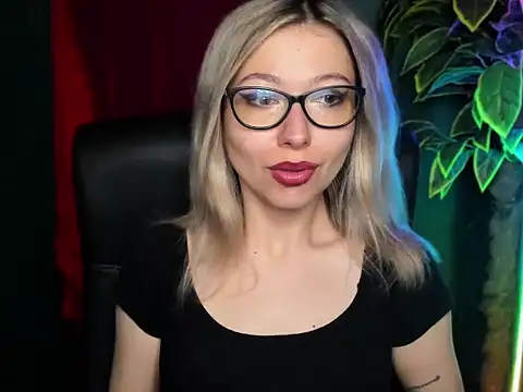 loveHeidi online show from June 4, 6:18 am
