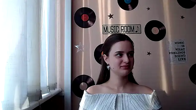 Kawaii Queen online show from September 16, 3:20 pm
