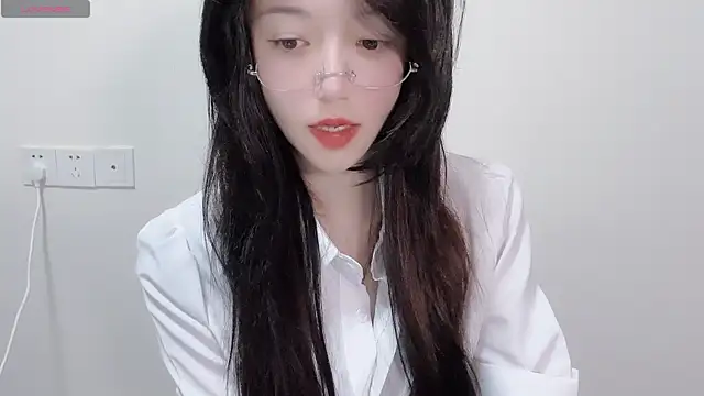 Queen ww online show from September 10, 1:11 pm