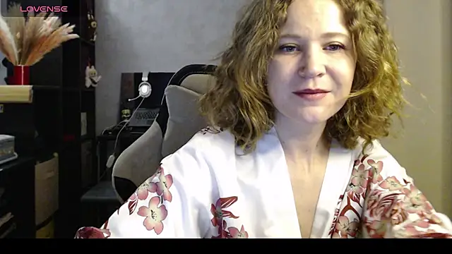 harpermoss online show from September 15, 10:50 pm