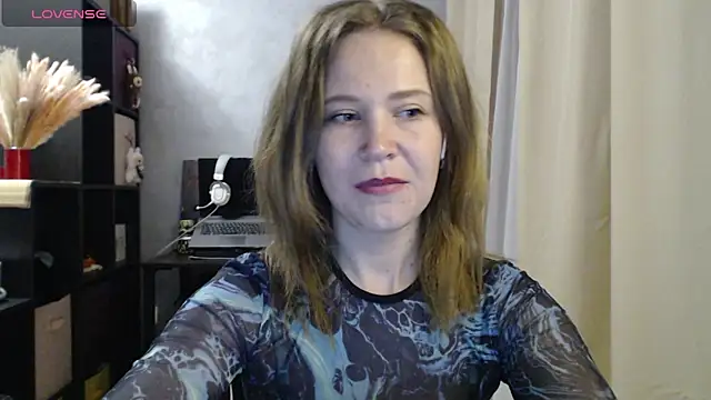 harpermoss online show from September 10, 6:30 pm