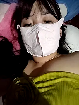 Snapshot of lovelove-00 chatting on September 14, 12:52 am lovelove-00 online show from September 14, 12:52 am