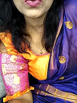 Snapshot of Marathi_rani2 chatting on September 28, 7:14 am Marathi rani2 online show from September 28, 7:14 am