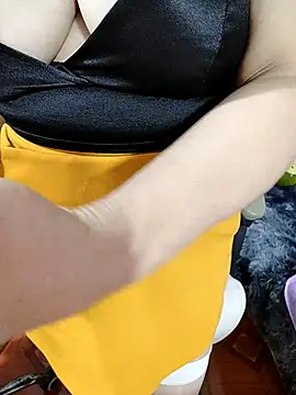 Snapshot of LadyMaiMai chatting on September 23, 2:48 pm LadyMaiMai online show from September 23, 2:48 pm