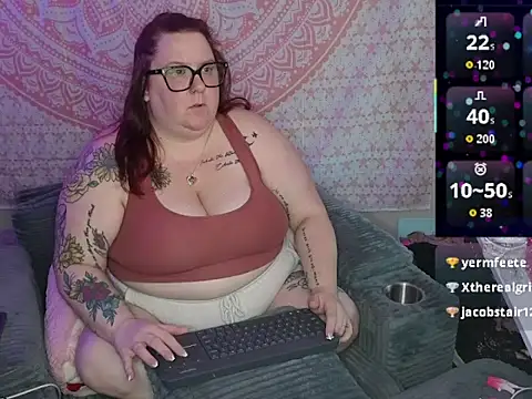 brookenicole3003 online show from May 31, 7:37 pm