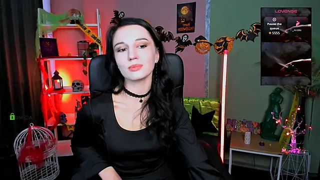 lia sunset online show from October 31, 12:09 pm