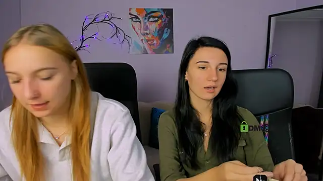 lia sunset online show from September 30, 5:46 am