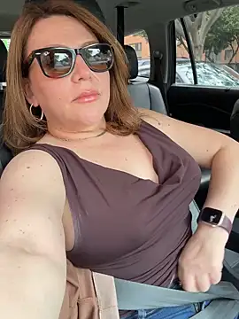 MartinaGrey- online show from November 1, 6:12 pm