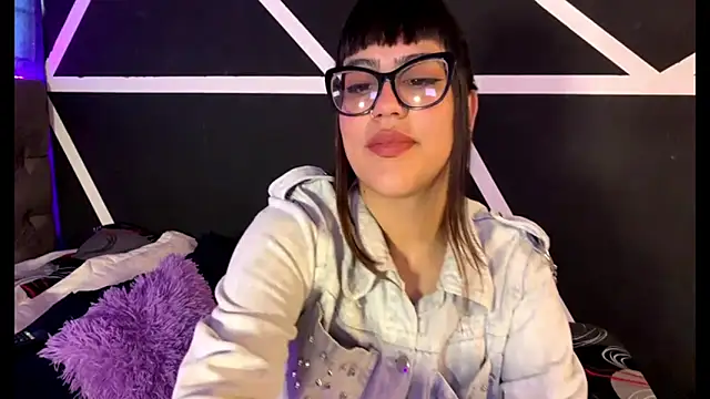 Melody dreams online show from October 3, 10:26 pm