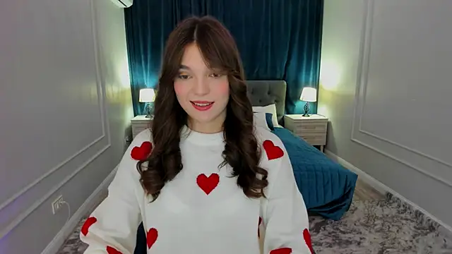 DivineAmour online show from December 1, 7:05 pm