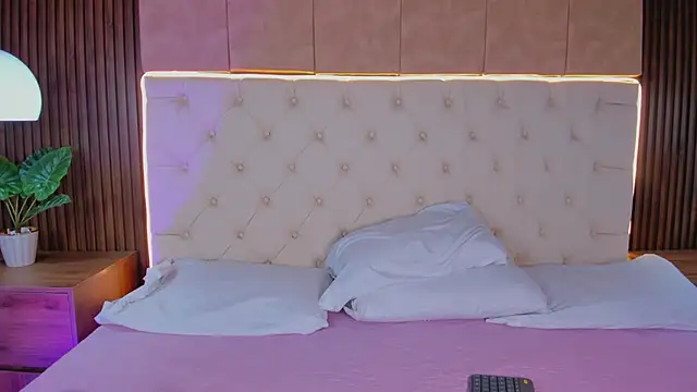 Snapshot of Dafne_Hillss chatting on October 13, 12:30 pm Dafne Hillss online show from October 13, 12:30 pm