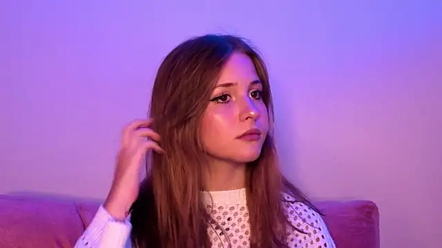 LoveSeekins online show from September 29, 8:03 pm