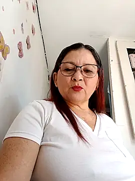 Snapshot of marfil_milf chatting on October 26, 2:45 pm marfil milf online show from October 26, 2:45 pm
