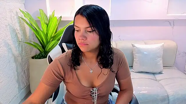 Snapshot of antonela_tp chatting on September 17, 12:47 pm antonela tp online show from September 17, 12:47 pm