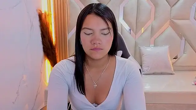 Snapshot of antonela_tp chatting on October 13, 12:52 pm antonela tp online show from October 13, 12:52 pm