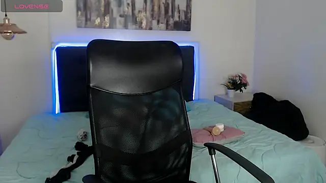 Snapshot of _Luna_Vixen chatting on October 25, 7:54 pm  Luna Vixen online show from October 25, 7:54 pm