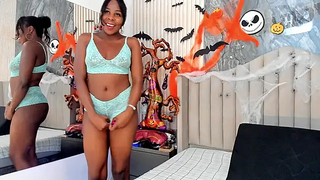 Snapshot of NalahCampbell chatting on October 20, 9:07 pm NalahCampbell online show from October 20, 9:07 pm