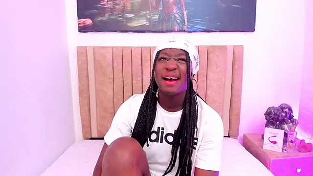 Madison Monroe  online show from October 15, 12:19 pm