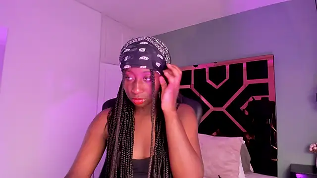 Madison Monroe  online show from September 25, 11:31 am