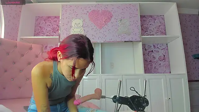 Teffy Cute  online show from October 13, 3:14 pm