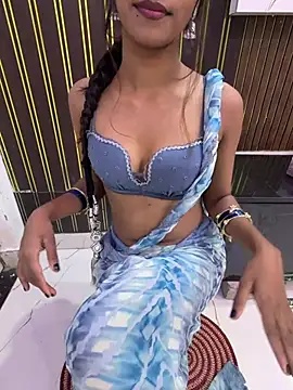 Drive girl online show from March 6, 8:15 pm