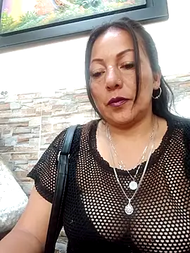 Snapshot of Misshot_01 chatting on September 11, 8:09 pm Misshot 01 online show from September 11, 8:09 pm