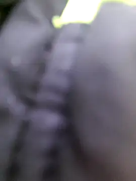 Snapshot of Misshot_01 chatting on October 3, 9:42 pm Misshot 01 online show from October 3, 9:42 pm