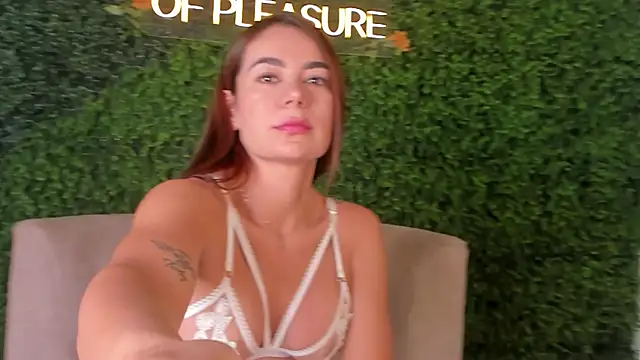 Manuela cooper online show from September 17, 12:47 pm
