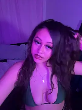 Goddess Kylie online show from January 17, 8:22 am