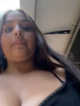 Emily  Storm online show from November 2, 4:10 pm