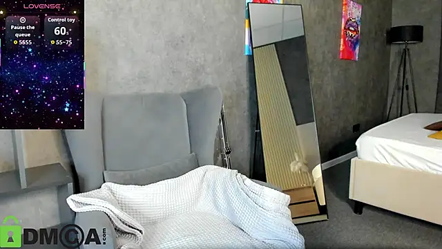 Snapshot of Raybe-Vins chatting on October 14, 5:59 pm Raybe-Vins online show from October 14, 5:59 pm