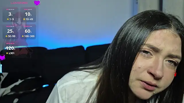 Snapshot of valentinauwu chatting on October 12, 4:59 am valentinauwu online show from October 12, 4:59 am