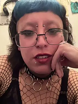 kinkydolly666 online show from September 15, 11:45 pm