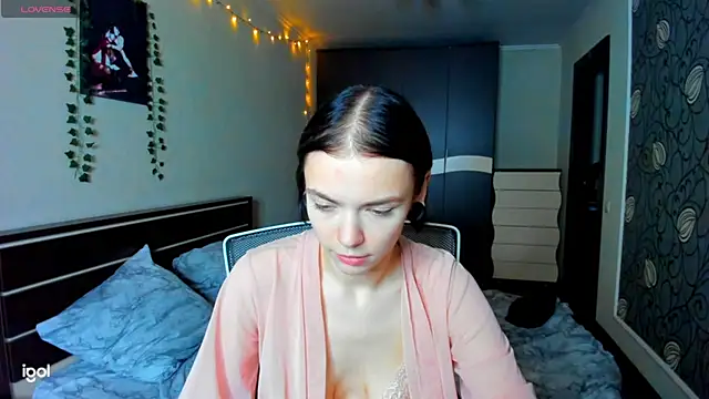 bonnybimi online show from October 14, 2:19 pm