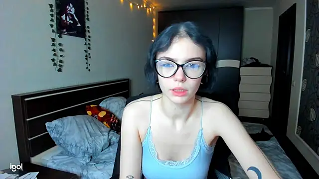 bonnybimi online show from November 12, 9:13 pm