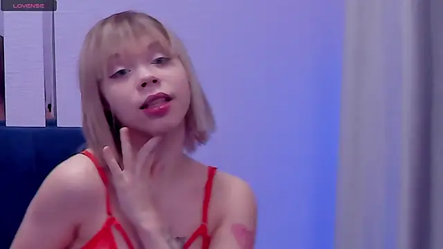 KittyGolden online show from October 5, 8:08 am