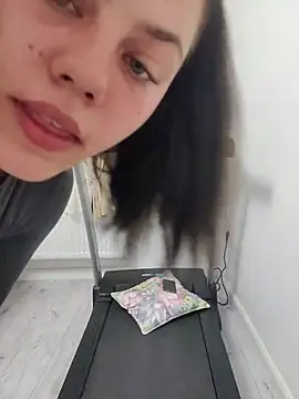 Myra G online show from September 20, 7:34 pm