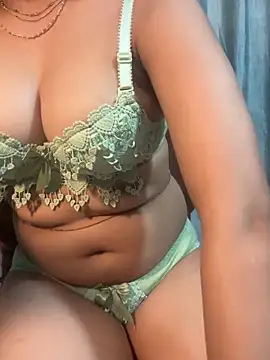 tanvi 001 online show from October 28, 9:15 am