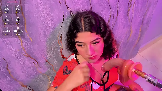 Snapshot of mia_cataleiya chatting on October 31, 11:58 am mia cataleiya online show from October 31, 11:58 am