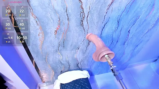 Snapshot of mia_cataleiya chatting on October 17, 12:08 pm mia cataleiya online show from October 17, 12:08 pm