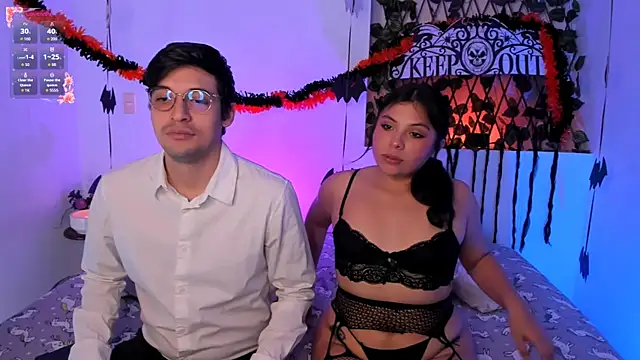 kylietimothee online show from October 17, 6:33 pm