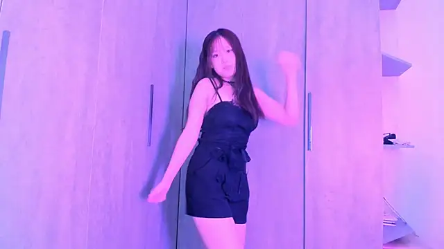 Snapshot of yanyaan chatting on September 21, 5:17 am yanyaan online show from September 21, 5:17 am