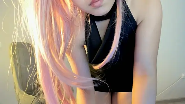 Snapshot of yanyaan chatting on October 30, 5:43 am yanyaan online show from October 30, 5:43 am