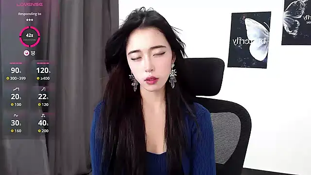 Wfrost0707 online show from September 11, 1:33 pm