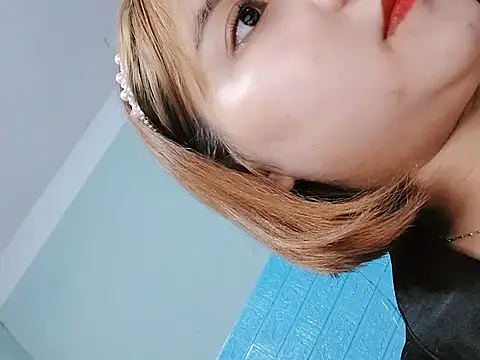 Nhan7868 online show from October 3, 10:42 am